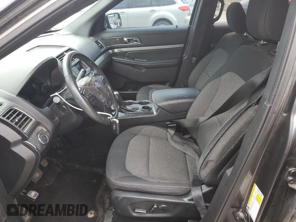 2018 Ford Explorer XLT с VIN 1FM5K7DH9JGC63293, выставлен на аукционе Copart как лот 51322605 с пробегом 105 808 миль миль и Списание • Salvage title. История ставок и продаж доступна на DreamBid. Изображение 7.