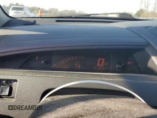 2004 Suzuki Aerio SX z VIN JS2RC61H045253646, wystawiony jako Copart lot #41891385 z przebiegiem 167 850 mil mil oraz Szkoda całkowita • Salvage title. Historia ofert i sprzedaży dostępna na DreamBid. Obrazek 9.