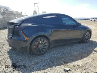 2022 Tesla Model Y Performance with VIN 7SAYGDEF5NF443274, listed as a Copart auction lot 49581905 with Not provided miles and Salvage title. Bid and sale history available at DreamBid. Image 3.