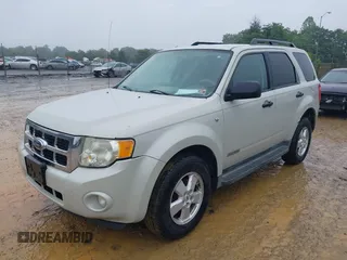 2008 Ford Escape XLT с VIN 1FMCU03158KC06061, выставлен на аукционе IAAI как лот 42381203 с пробегом 239 532 миль миль и . История ставок и продаж доступна на DreamBid. Изображение 2.