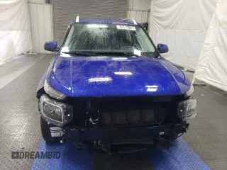 2024 Hyundai Venue SEL z VIN KMHRC8A38RU324692, wystawiony jako Copart lot #54395115 z przebiegiem 12 017 mil mil oraz Czysty tytuł • Clean title. Historia ofert i sprzedaży dostępna na DreamBid. Obrazek 5.