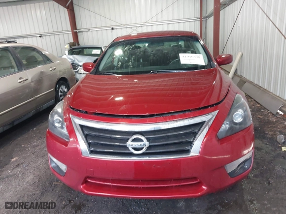 2013 Nissan Altima 2.5 SV with VIN 1N4AL3AP8DC135987, listed as a IAAI auction lot 41910538 with 220,791 mi miles. Bid and sale history available at carsss.com. Image 13.
