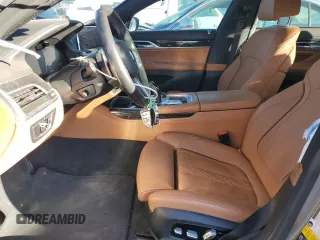 2020 BMW 7 Series 750i xDrive with VIN WBA7U2C05LBM62067, listed as a Copart auction lot 74940983 with 10,654 mi miles. Bid and sale history available at carsss.com. Image 7.