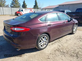 2013 Ford Fusion SE with VIN 3FA6P0HR8DR182132, listed as a IAAI auction lot 41826006 with 241,124 mi miles. Bid and sale history available at carsss.com. Image 4.