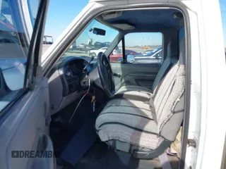1996 Ford F-150 Special with VIN 1FTEF15Y4TLA30114, listed as a IAAI auction lot 41258825 with 177,250 mi miles. Bid and sale history available at carsss.com. Image 5.
