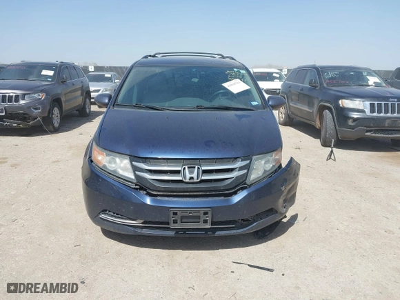 2016 Honda Odyssey SE with VIN 5FNRL5H36GB049807, listed as a IAAI auction lot 41818761 with 172,504 mi miles. Bid and sale history available at carsss.com. Image 12.