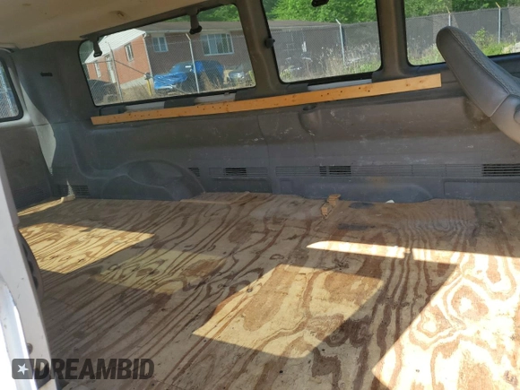 2008 Chevrolet Express Passenger with VIN 1GAHG39K981177228, listed as a Copart auction lot 55031385 with 274,971 mi miles and Salvage title. Bid and sale history available at DreamBid. Image 11.