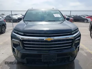 2024 Chevrolet Traverse FWD LT with VIN 1GNERGKS5RJ176849, listed as a IAAI auction lot 42066415 with 13,740 mi miles and . Bid and sale history available at DreamBid. Image 12.