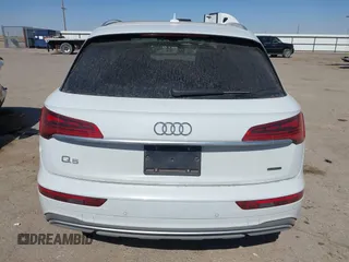 2023 Audi Q5 Premium with VIN WA1ABAFYXP2063195, listed as a IAAI auction lot 41618346 with 9,929 mi miles. Bid and sale history available at carsss.com. Image 17.