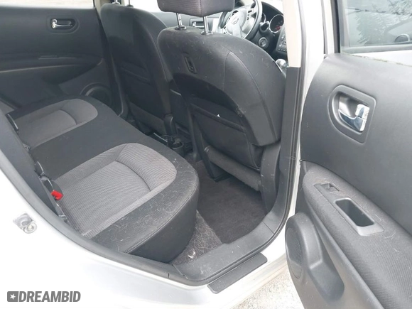 2008 Nissan Rogue S with VIN JN8AS58VX8W144695, listed as a IAAI auction lot 41911363 with 120,133 mi miles. Bid and sale history available at carsss.com. Image 8.