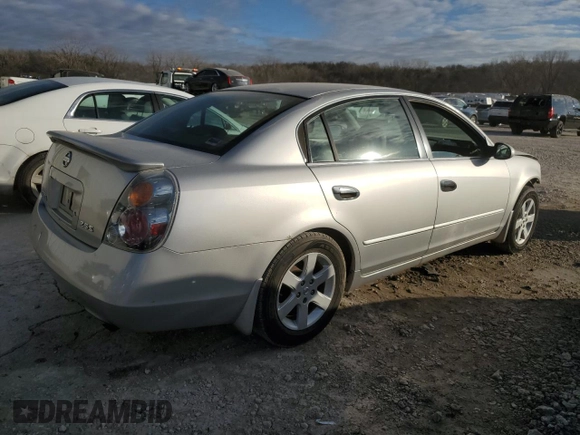 2002 Nissan Altima SL with VIN 1N4AL11D72C219113, listed as a Copart auction lot 82218234 with 0 mi miles and Salvage Title. Bid and sale history available at carsss.com. Image 3.