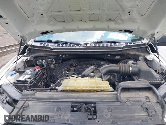 2020 Ford F-150 XL z VIN 1FTFX1C55LKE80693, wystawiony jako IAAI lot #42650150 z przebiegiem 125 739 mil mil oraz . Historia ofert i sprzedaży dostępna na DreamBid. Obrazek 10.