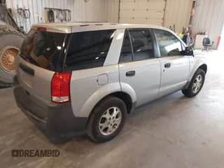 2004 Saturn VUE with VIN 5GZCZ23D44S850560, listed as a IAAI auction lot 41902473 with 145,251 mi miles and . Bid and sale history available at DreamBid. Image 4.