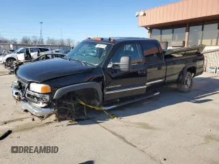 2006 GMC Sierra 2500HD SLT with VIN 1GTHK23G66F245313, listed as a Copart auction lot 50682215 with 244,928 mi miles and Salvage title. Bid and sale history available at DreamBid. Image 1.