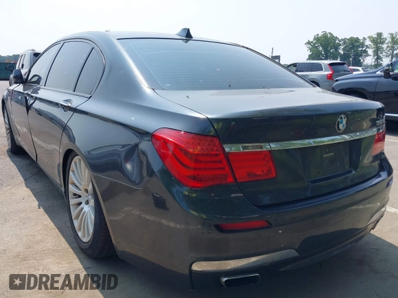 2010 BMW 7 Series 750Li with VIN WBAKB8C50ACY64262, listed as a IAAI auction lot 42433667 with 121,008 mi miles and . Bid and sale history available at DreamBid. Image 3.