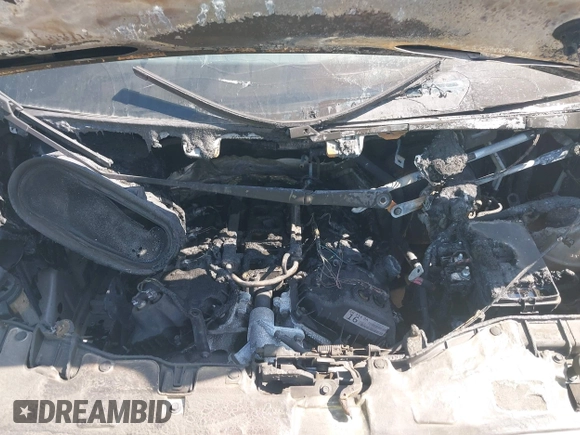 2017 Ford Transit z VIN 1FTYR1ZM7HKA42038, wystawiony jako IAAI lot #42348768 z przebiegiem Nie podano mil oraz . Historia ofert i sprzedaży dostępna na DreamBid. Obrazek 10.