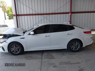 2020 Kia Optima LX с VIN 5XXGT4L36LG391872, выставлен на аукционе IAAI как лот 42500133 с пробегом 110 297 миль миль и . История ставок и продаж доступна на DreamBid. Изображение 14.