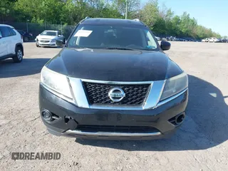 2014 Nissan Pathfinder SV with VIN 5N1AR2MM1EC682262, listed as a IAAI auction lot 42132205 with 235,107 mi miles. Bid and sale history available at carsss.com. Image 13.