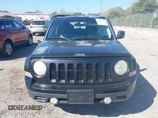2014 Jeep Patriot Latitude with VIN 1C4NJPFA6ED680773, listed as a IAAI auction lot 41569916 with 135,590 mi miles and . Bid and sale history available at carsss.com. Image 12.