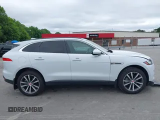 2019 Jaguar F-Pace 25t Prestige with VIN SADCK2GX3KA602396, listed as a IAAI auction lot 42377936 with 58,274 mi miles and . Bid and sale history available at DreamBid. Image 13.