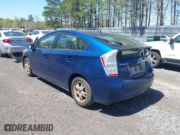 2010 Toyota Prius II with VIN JTDKN3DU2A0105245, listed as a IAAI auction lot 42141386 with 298,972 mi miles. Bid and sale history available at carsss.com. Image 3.