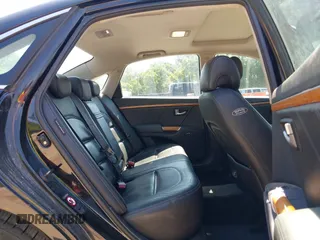 2007 Hyundai Azera SE with VIN KMHFC46F47A172875, listed as a IAAI auction lot 42632253 with 218,536 mi miles and . Bid and sale history available at DreamBid. Image 8.