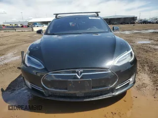2014 Tesla Model S P85D with VIN 5YJSA1H28EFP63765, listed as a Copart auction lot 50241385 with 100,274 mi miles and Salvage Title. Bid and sale history available at DreamBid. Image 5.