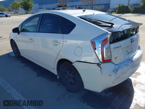 2013 Toyota Prius One with VIN JTDKN3DU6D5540079, listed as a IAAI auction lot 41644310 with 189,968 mi miles. Bid and sale history available at carsss.com. Image 3.