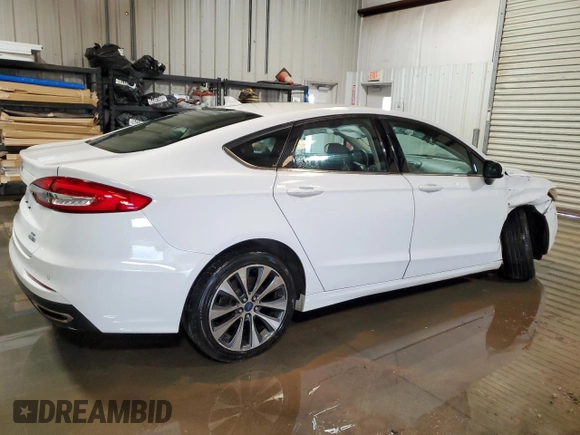 2020 Ford Fusion SE with VIN 3FA6P0T93LR256756, listed as a Copart auction lot 60618975 with 60,416 mi miles and Clean title. Bid and sale history available at DreamBid. Image 3.