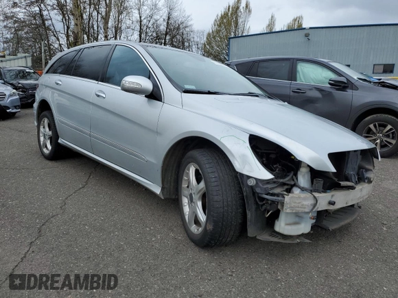 2008 Mercedes-Benz R 3.5L with VIN 4JGCB65EX8A086790, listed as a Copart auction lot 51023835 with 146,701 mi miles and Salvage Title. Bid and sale history available at carsss.com. Image 4.
