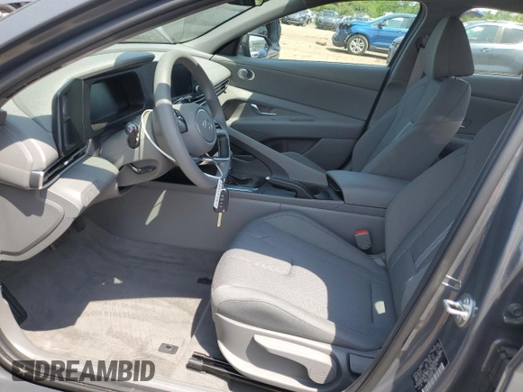 2024 Hyundai Elantra SE with VIN KMHLL4DG4RU784378, listed as a Copart auction lot 60990345 with 9,020 mi miles and Salvage title. Bid and sale history available at DreamBid. Image 7.