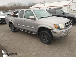 2001 Toyota Tundra Ltd with VIN 5TBBT48101S136463, listed as a IAAI auction lot 41768004 with 224,985 mi miles. Bid and sale history available at carsss.com. Image 1.