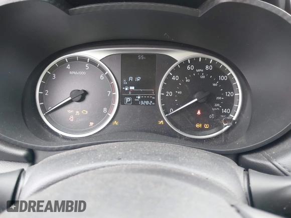 2024 Nissan Versa S z VIN 3N1CN8DV4RL865799, wystawiony jako IAAI lot #42044021 z przebiegiem 13 282 mil mil oraz . Historia ofert i sprzedaży dostępna na DreamBid. Obrazek 7.
