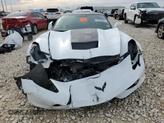 2018 Chevrolet Corvette 2LT with VIN 1G1YD2D70J5101448, listed as a Copart auction lot 43195995 with 34,473 mi miles and Salvage Title. Bid and sale history available at DreamBid. Image 5.