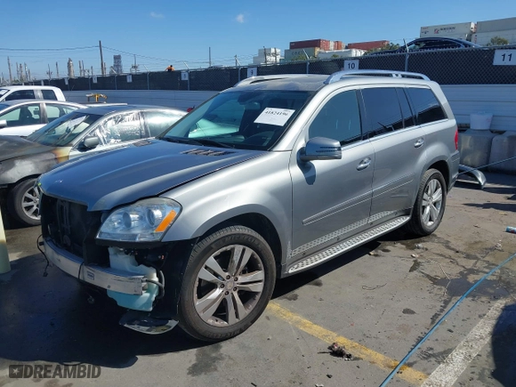 2011 Mercedes-Benz GL-Class GL 450 with VIN 4JGBF7BE1BA692013, listed as a IAAI auction lot 41824196 with 138,710 mi miles. Bid and sale history available at carsss.com. Image 2.