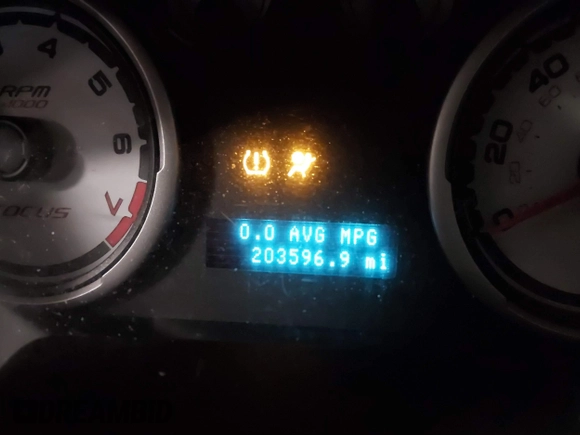 2008 Ford Focus SE with VIN 1FAHP35N48W169344, listed as a IAAI auction lot 41727580 with 203,596 mi miles. Bid and sale history available at carsss.com. Image 7.