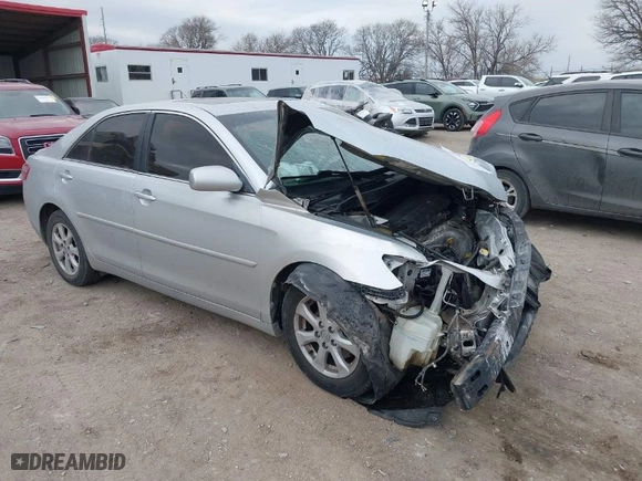 2007 Toyota Camry CE with VIN 4T1BE46K27U111898, listed as a IAAI auction lot 41709899 with 1 mi miles. Bid and sale history available at carsss.com. Image 1.