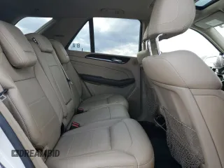 2012 Mercedes-Benz M 350 z VIN 4JGDA5HB4CA001020, wystawiony jako Copart lot #44349605 z przebiegiem 158 217 mil mil oraz Szkoda całkowita • Salvage title. Historia ofert i sprzedaży dostępna na DreamBid. Obrazek 11.