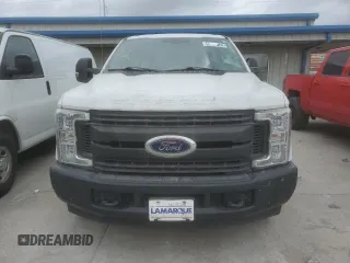 2019 Ford Super Duty F-250 SRW XL with VIN 1FTBF2A65KEF79191, listed as a Copart auction lot 46539125 with 61,397 mi miles and Clean Title. Bid and sale history available at carsss.com. Image 5.