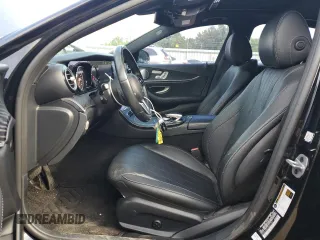 2019 Mercedes-Benz E 300 с VIN WDDZF4JB1KA621747, выставлен на аукционе Copart как лот 59217015 с пробегом 76 926 миль миль и Списание • Salvage title. История ставок и продаж доступна на DreamBid. Изображение 7.