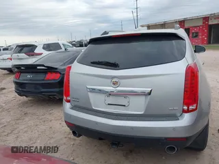 2015 Cadillac SRX Luxury Collection with VIN 3GYFNBE39FS535642, listed as a IAAI auction lot 41939207 with 109,842 mi miles. Bid and sale history available at carsss.com. Image 16.