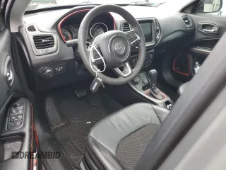 2021 Jeep Compass Trailhawk with VIN 3C4NJDDB2MT566157, listed as a Copart auction lot 51652255 with 47,284 mi miles and Salvage title. Bid and sale history available at DreamBid. Image 8.