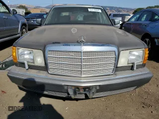 1986 Mercedes-Benz 420 with VIN WDBCA35D0GA254219, listed as a Copart auction lot 73718254 with 191,635 mi miles and Clean Title. Bid and sale history available at carsss.com. Image 5.