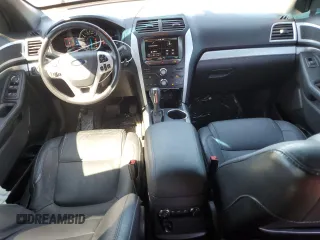 2013 Ford Explorer XLT z VIN 1FM5K8D8XDGC91548, wystawiony jako Copart lot #48989465 z przebiegiem 150 116 mil mil oraz Szkoda całkowita • Salvage title. Historia ofert i sprzedaży dostępna na DreamBid. Obrazek 8.
