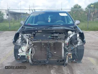 2014 Toyota Sienna LE AAS z VIN 5TDKK3DC8ES448581, wystawiony jako IAAI lot #39942249 z przebiegiem 158 131 mil mil oraz . Historia ofert i sprzedaży dostępna na DreamBid. Obrazek 12.