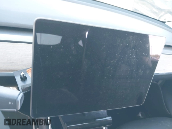 2021 Tesla Model Y Standard Range with VIN 5YJYGDED3MF103650, listed as a IAAI auction lot 41726278 with Not Provided miles and . Bid and sale history available at DreamBid. Image 16.