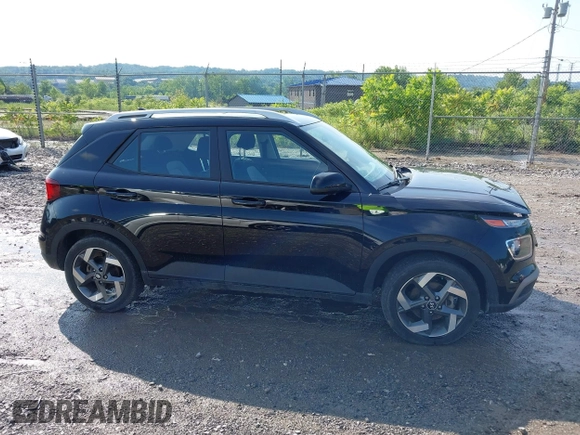 2022 Hyundai Venue SEL z VIN KMHRC8A32NU194242, wystawiony jako IAAI lot #42542113 z przebiegiem 22 869 mil mil oraz . Historia ofert i sprzedaży dostępna na DreamBid. Obrazek 13.