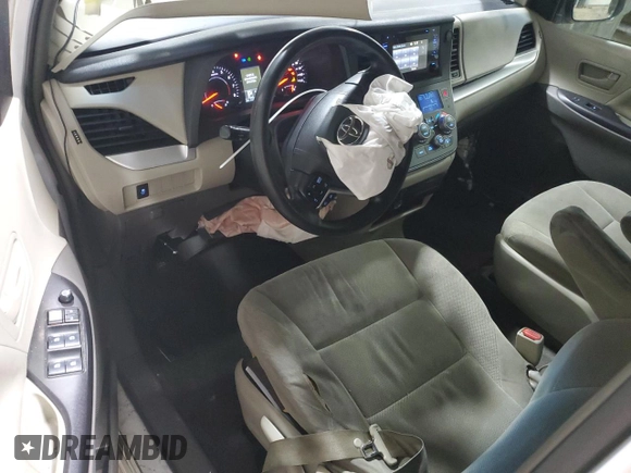 2016 Toyota Sienna L with VIN 5TDZK3DC2GS735352, listed as a Copart auction lot 77198404 with 224,495 mi miles and Salvage title. Bid and sale history available at DreamBid. Image 8.