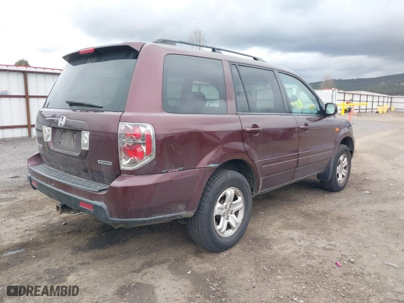 2008 Honda Pilot VP with VIN 5FNYF18268B003608, listed as a IAAI auction lot 41868869 with 184,324 mi miles. Bid and sale history available at carsss.com. Image 4.