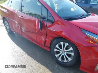 2020 Toyota Prius LE with VIN JTDL9RFU8L3019030, listed as a IAAI auction lot 41973490 with 58,361 mi miles and . Bid and sale history available at DreamBid. Image 6.